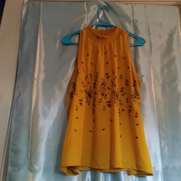 Tunic - Picture 3 of 4